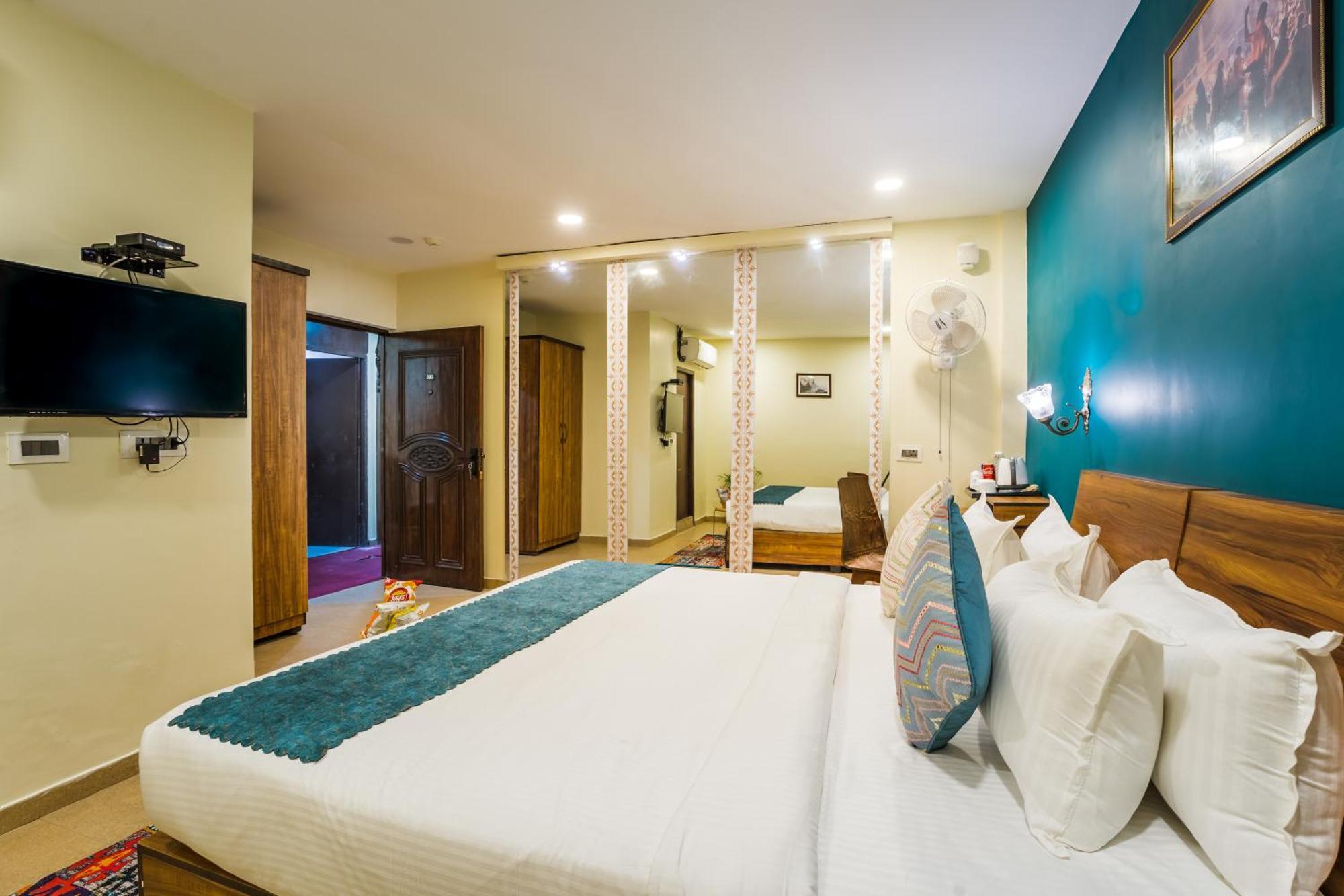 Tripli Hotels Silver Shine Varanasi Eksteriør bilde