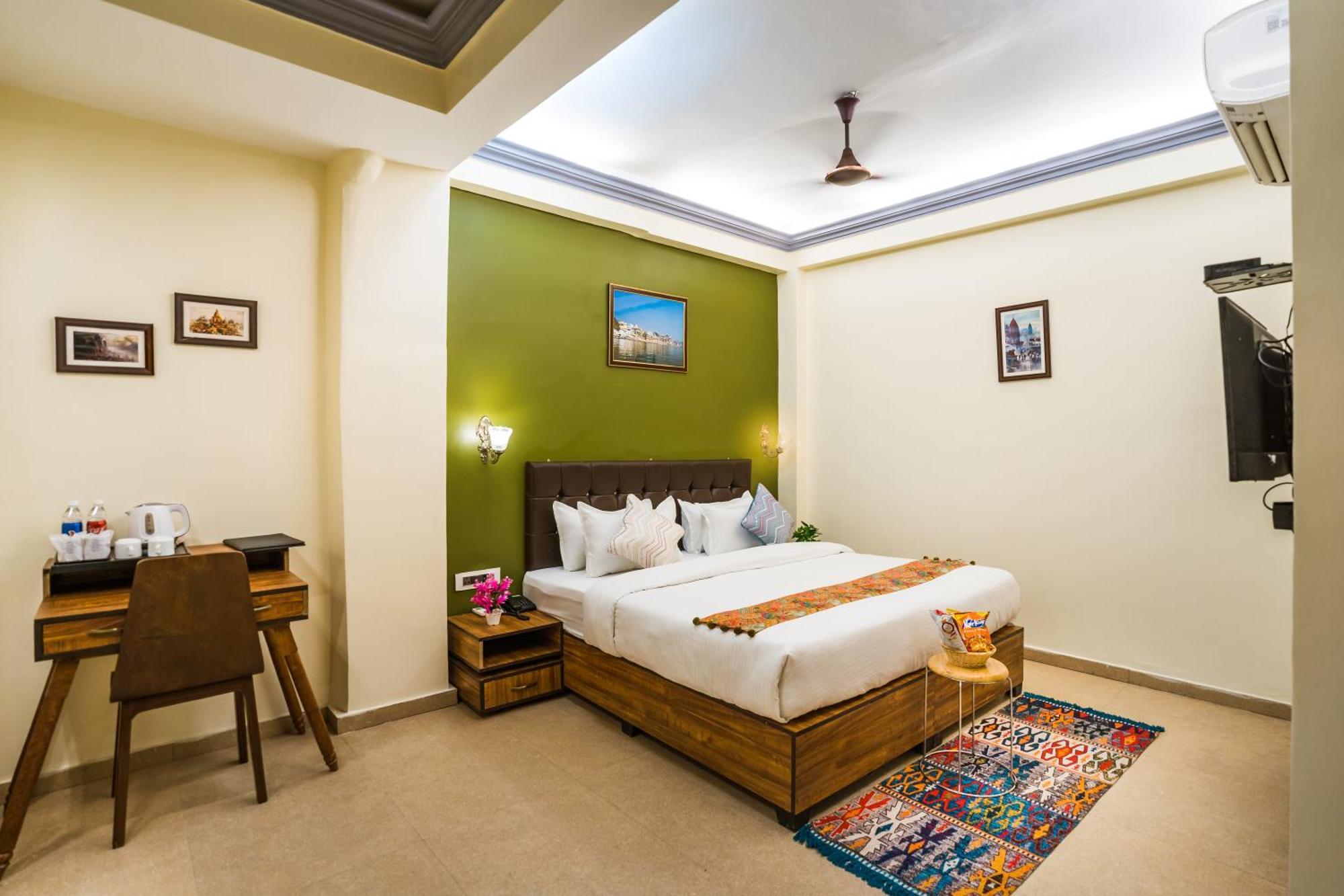 Tripli Hotels Silver Shine Varanasi Eksteriør bilde
